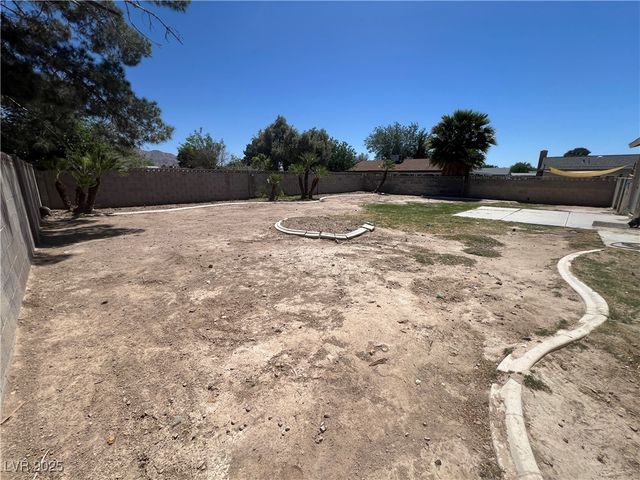 1009 Cold Stream Drive, Las Vegas, NV 89110