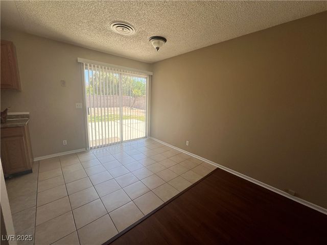 1009 Cold Stream Drive, Las Vegas, NV 89110