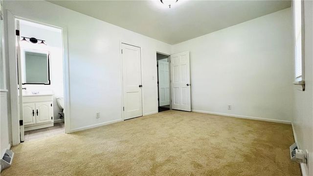 204 N Park Drive, Belton, MO 64012