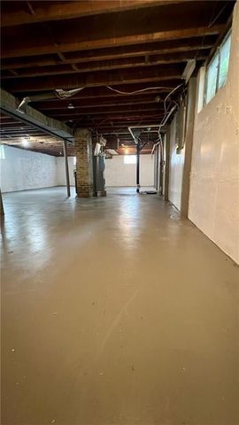 204 N Park Drive, Belton, MO 64012