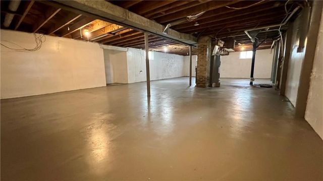204 N Park Drive, Belton, MO 64012
