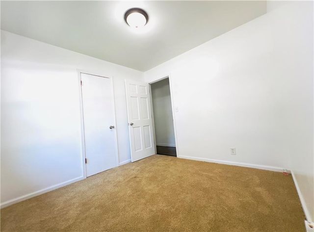 204 N Park Drive, Belton, MO 64012