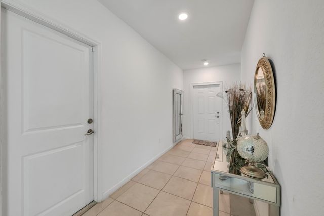 740 Worlington Lane, Fort Pierce, FL 34947