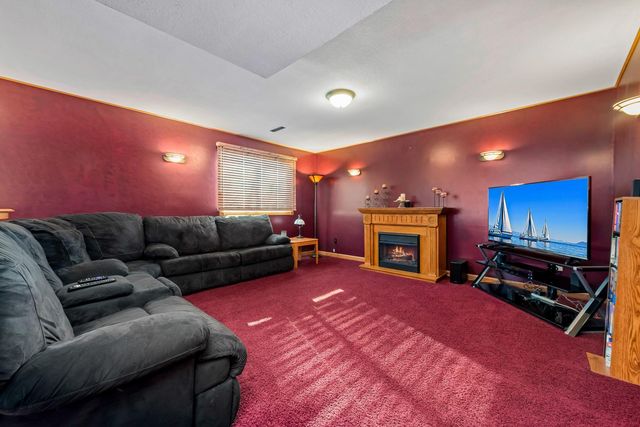 6279 151st Street N, Hugo, MN 55038