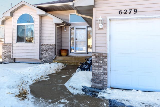 6279 151st Street N, Hugo, MN 55038