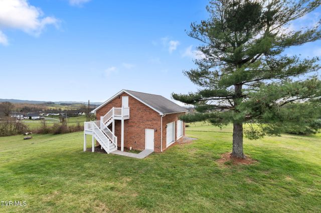 12084 Tanglewood Drive, Glade Spring, VA 24340
