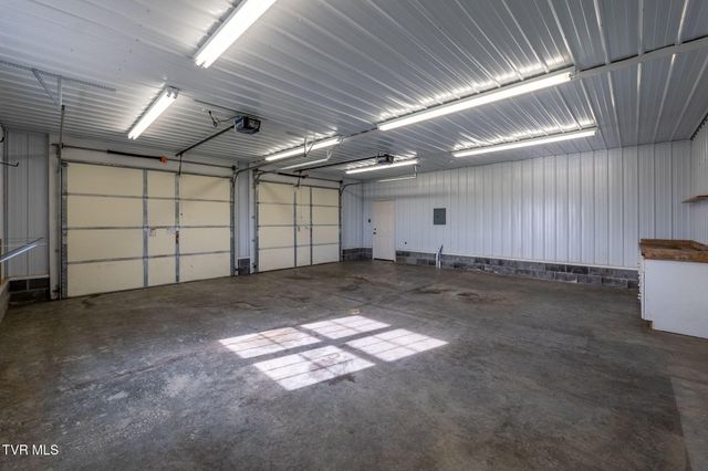 12084 Tanglewood Drive, Glade Spring, VA 24340