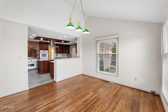 12084 Tanglewood Drive, Glade Spring, VA 24340