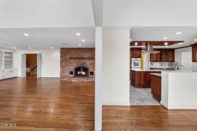 12084 Tanglewood Drive, Glade Spring, VA 24340