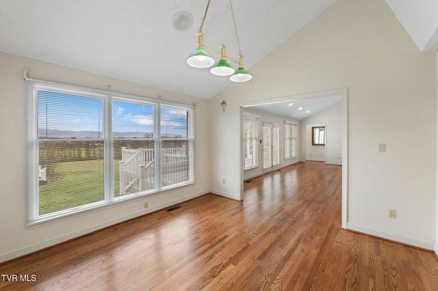 12084 Tanglewood Drive, Glade Spring, VA 24340