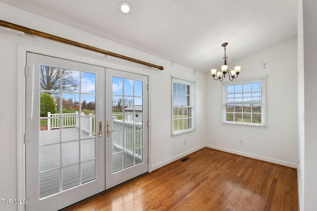 12084 Tanglewood Drive, Glade Spring, VA 24340