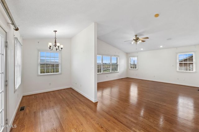 12084 Tanglewood Drive, Glade Spring, VA 24340