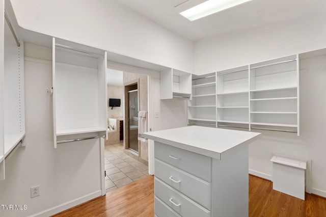 12084 Tanglewood Drive, Glade Spring, VA 24340