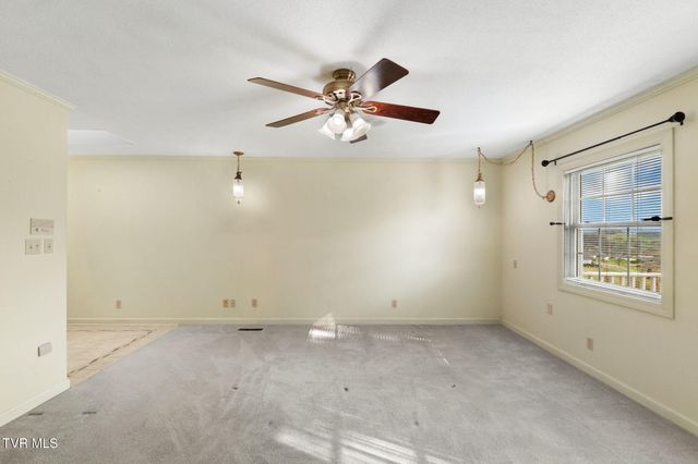 12084 Tanglewood Drive, Glade Spring, VA 24340