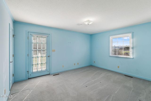 12084 Tanglewood Drive, Glade Spring, VA 24340