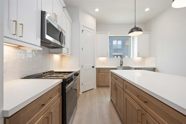 7807 Amelia Road B, Houston, TX 77055