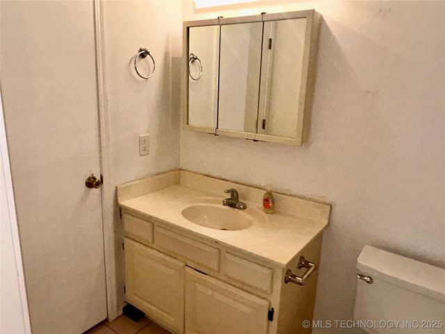 6737 S Peoria Avenue A201, Tulsa, OK 74136