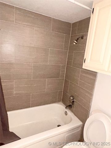 6737 S Peoria Avenue A201, Tulsa, OK 74136