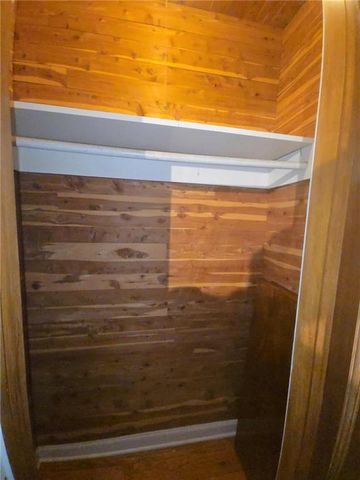 2725 Edmond Street, St Joseph, MO 64501