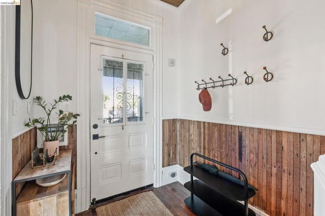 2503 E 16Th St, Oakland, CA 94601
