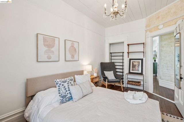 2503 E 16Th St, Oakland, CA 94601