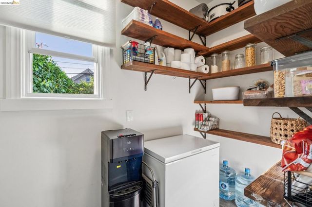 2503 E 16Th St, Oakland, CA 94601