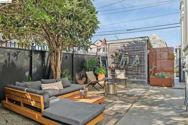 2503 E 16Th St, Oakland, CA 94601