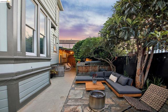 2503 E 16Th St, Oakland, CA 94601