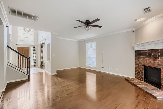 5216 Birch Grove Lane, Fort Worth, TX 76137