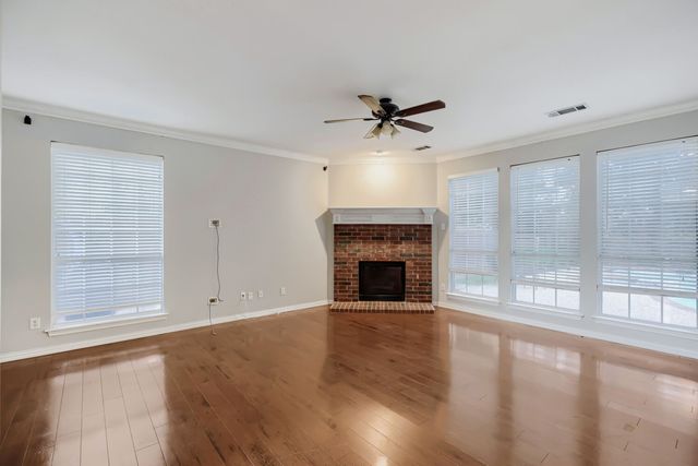 5216 Birch Grove Lane, Fort Worth, TX 76137