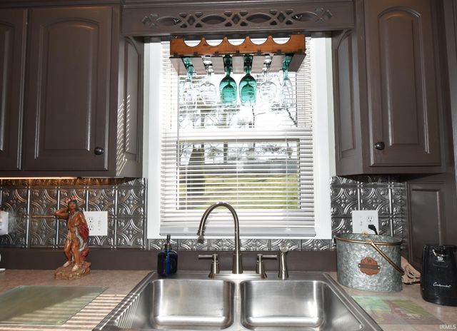 4995 S College Drive, Bloomington, IN 47403