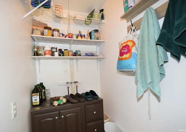 4995 S College Drive, Bloomington, IN 47403