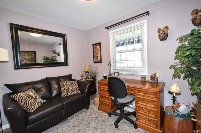 4995 S College Drive, Bloomington, IN 47403