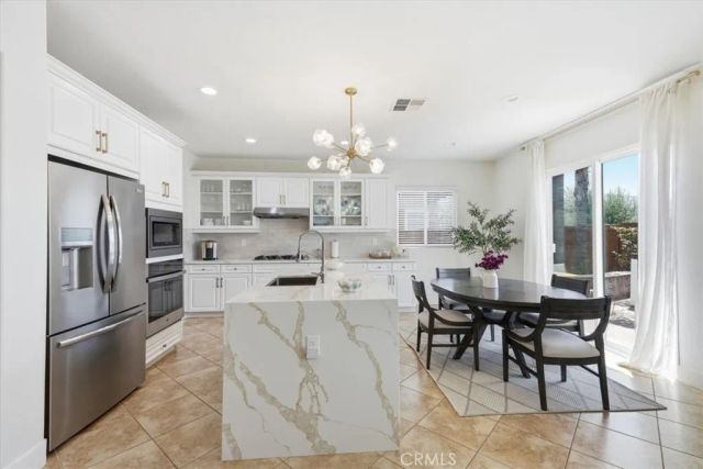 33849 Pegase Court, Temecula, CA 92592
