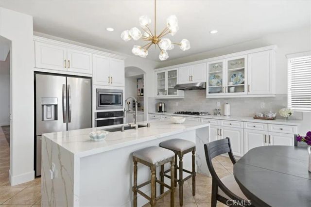 33849 Pegase Court, Temecula, CA 92592