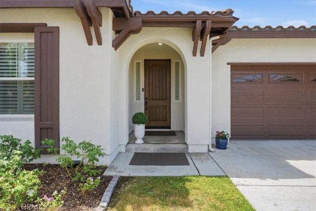 33849 Pegase Court, Temecula, CA 92592