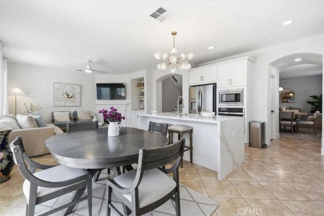 33849 Pegase Court, Temecula, CA 92592