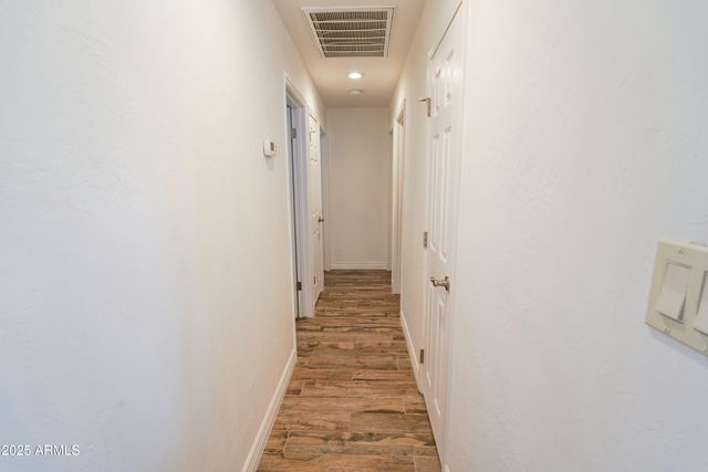 8608 E Highland Avenue, Scottsdale, AZ 85251