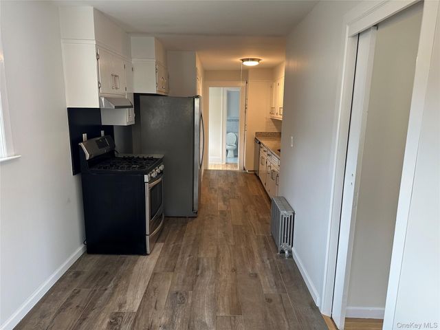 86 E E. Sunnyside 2, Irvington, NY 10533