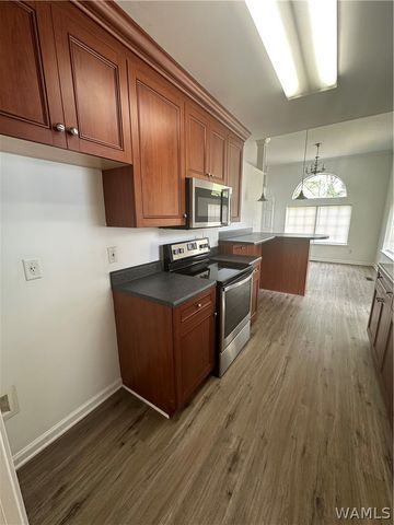 105 Orange, Tuscaloosa, AL 35401