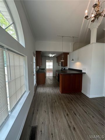 105 Orange, Tuscaloosa, AL 35401