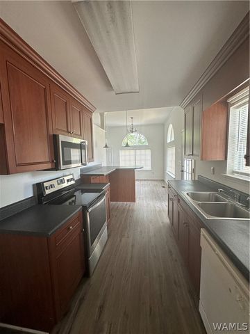 105 Orange, Tuscaloosa, AL 35401