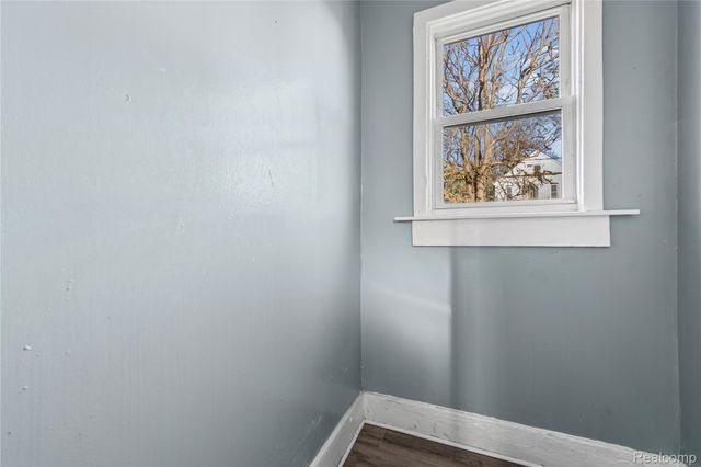 2657 Botsford Street, Hamtramck, MI 48212