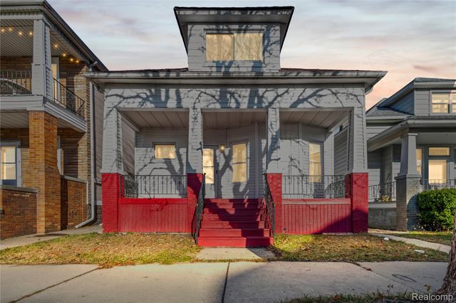 2657 Botsford Street, Hamtramck, MI 48212