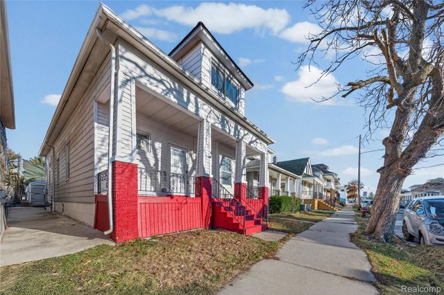 2657 Botsford Street, Hamtramck, MI 48212