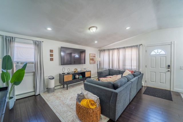 105 Allston Street, Providence, RI 02908