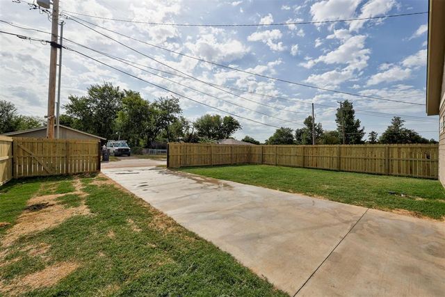 2110 N Fonshill Avenue, Oklahoma City, OK 73111