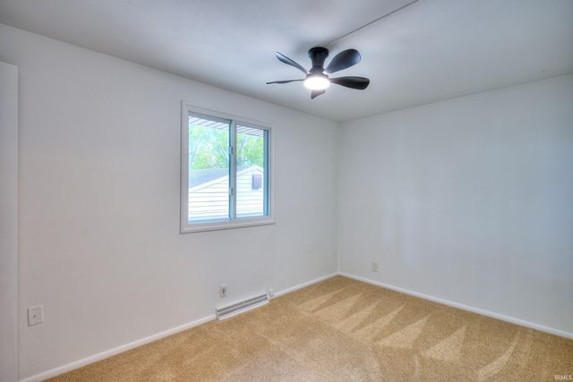 1728 Winston Drive, South Bend, IN 46635