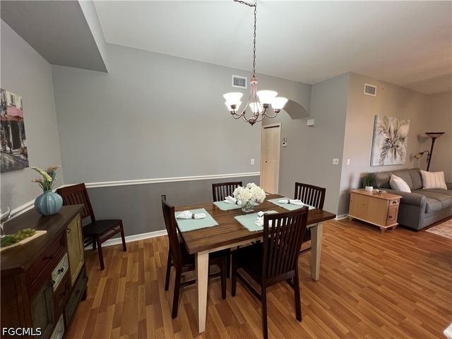 8076 Queen Palm LN 412, Fort Myers, FL 33966