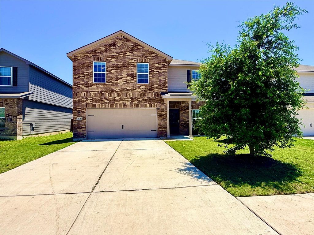 109 Sunnymeade LN, Jarrell, TX 76537